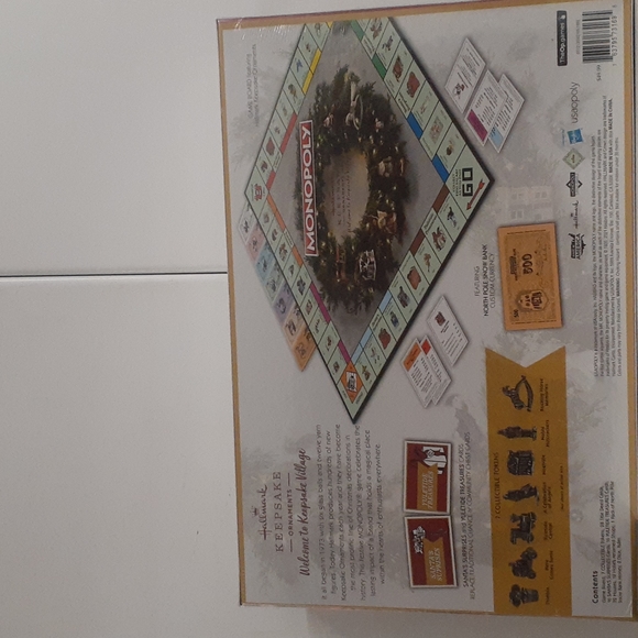 NEW Monopoly Hallmark Board Game Ornaments Welcome to Keepsake Village Christmas - Picture 2 of 2